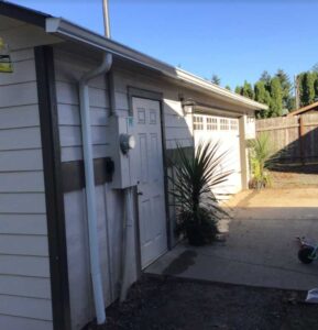 A Residential White Gutter Installation by Affordable Roofing & Gutter Company in Albany, Oregon