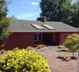 A Residential White Gutter Installation by Affordable Roofing & Gutter Company in Albany, Oregon