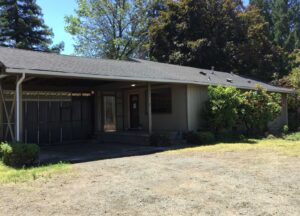 A Residential White Gutter Installation by Affordable Roofing & Gutter Company in Corvallis, Oregon