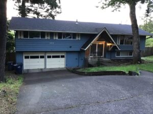 A Residential Cream Gutter Installation by Affordable Roofing & Gutter Company in Eugene, Oregon