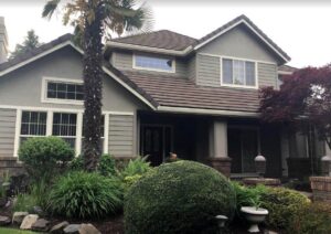 A Residential White Gutter Installation by Affordable Roofing & Gutter Company in Eugene, Oregon