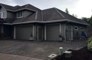 A Residential White Gutter Installation by Affordable Roofing & Gutter Company in Eugene, Oregon