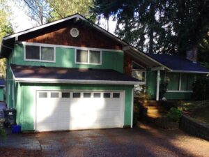 A Residential White Gutter Installation by Affordable Roofing & Gutter Company in Eugene, Oregon