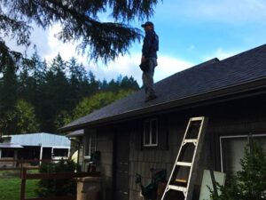 A Residential Black Gutter Installation by Affordable Roofing & Gutter Company in Lebanon, Oregon