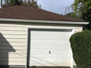 A Residential White Gutter Installation by Affordable Roofing & Gutter Company in Lebanon, Oregon